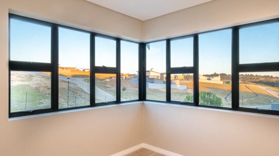 3 Bedroom Property for Sale in Blue Mountain Village Western Cape